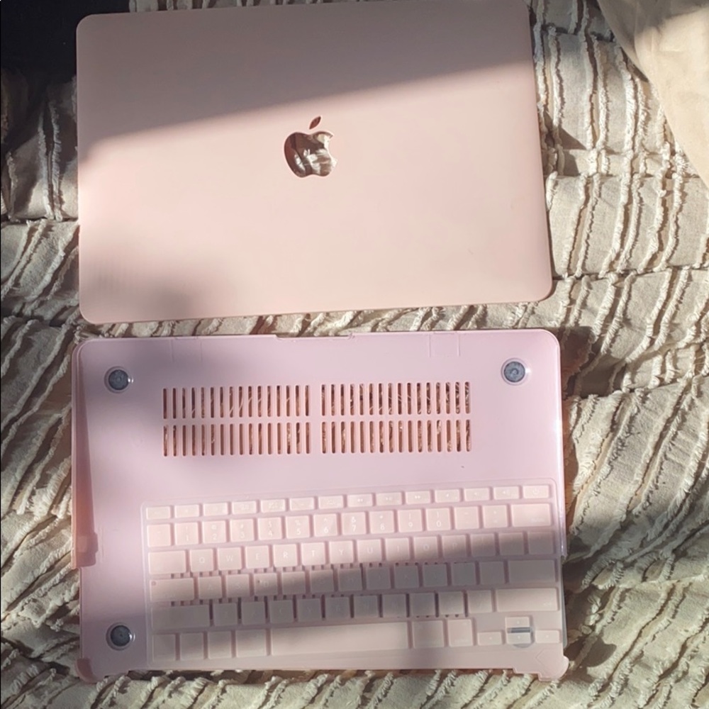 Mac book case